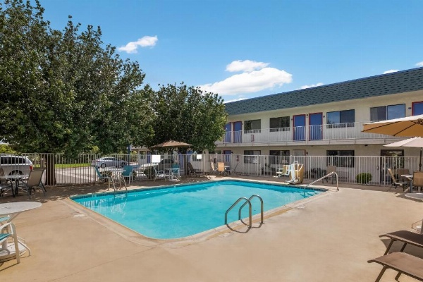 Knights Inn Sierra Vista / East Fry image 14