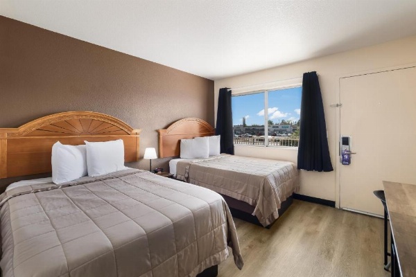 Knights Inn Sierra Vista / East Fry image 27