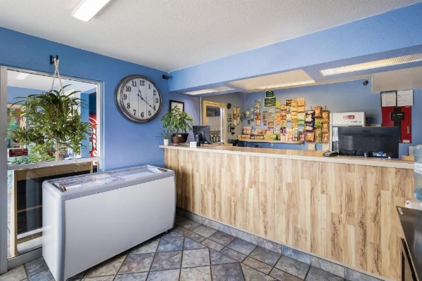 Knights Inn Sierra Vista / East Fry image 30